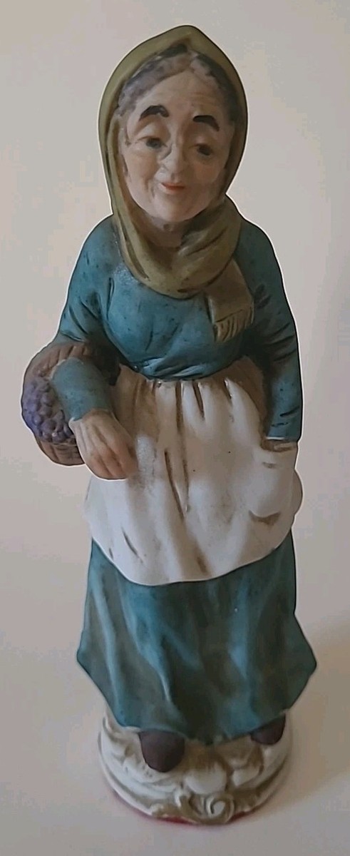 An application scenario or product detail of old lady figurines - Image 9