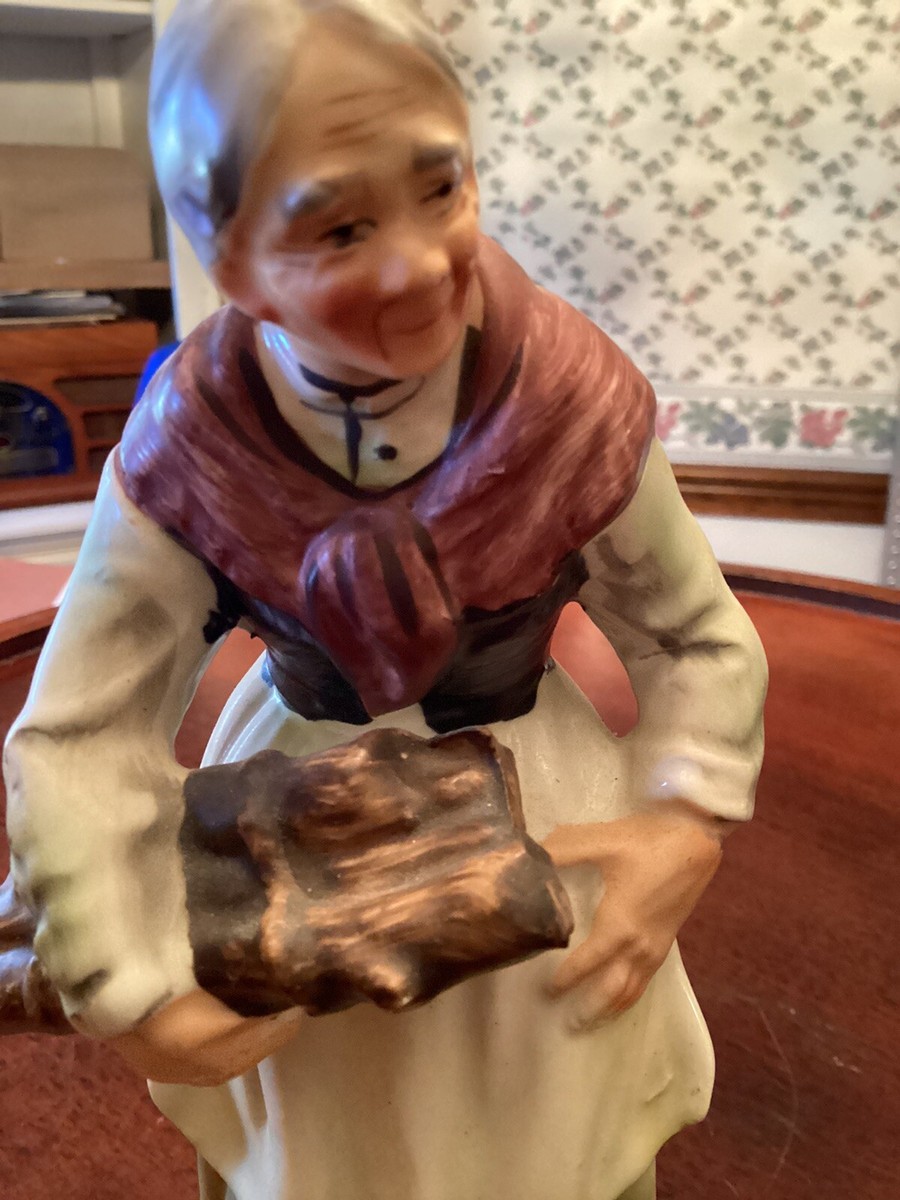An application scenario or product detail of old lady figurines - Image 20