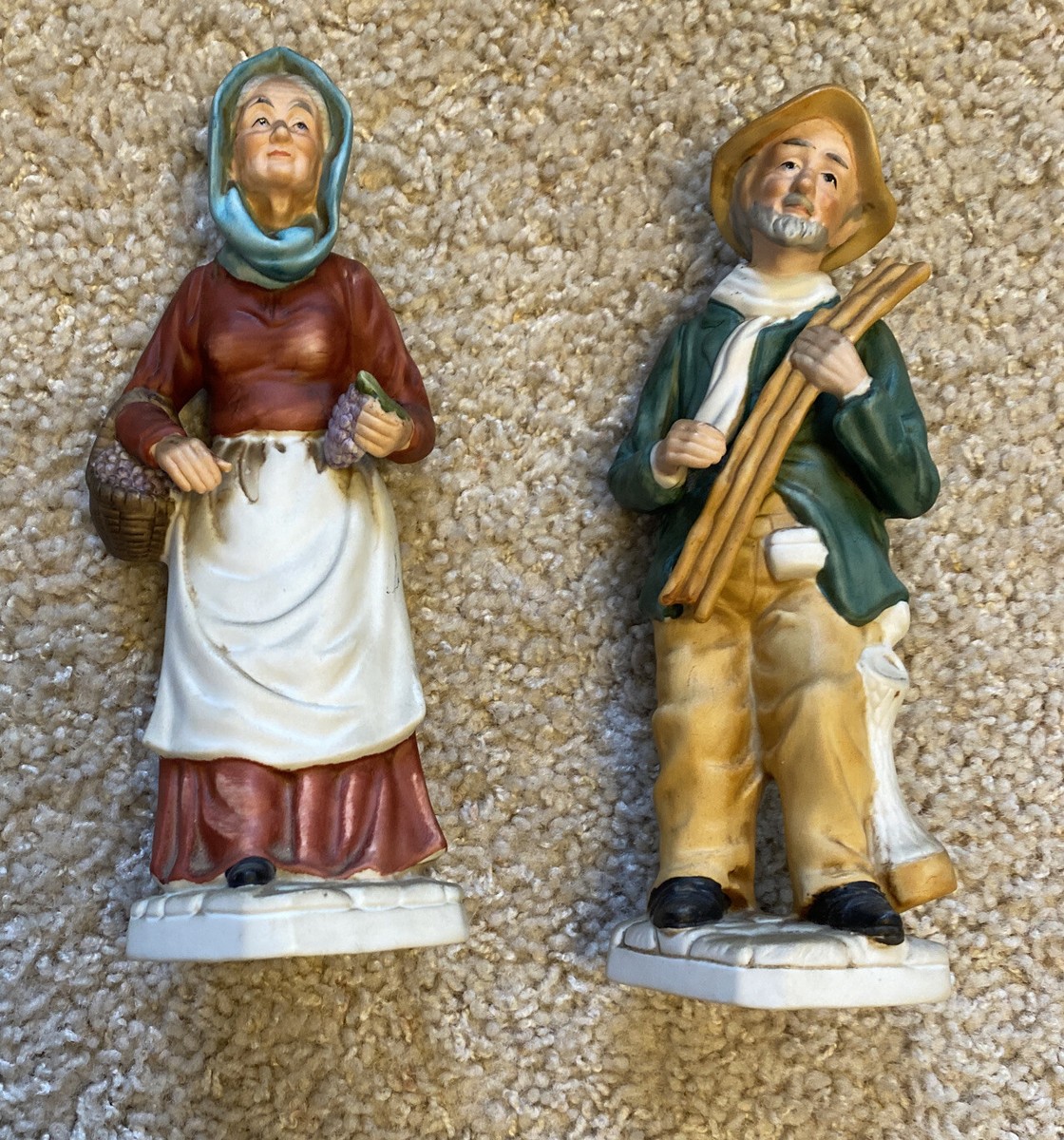 An application scenario or product detail of old lady figurines - Image 21
