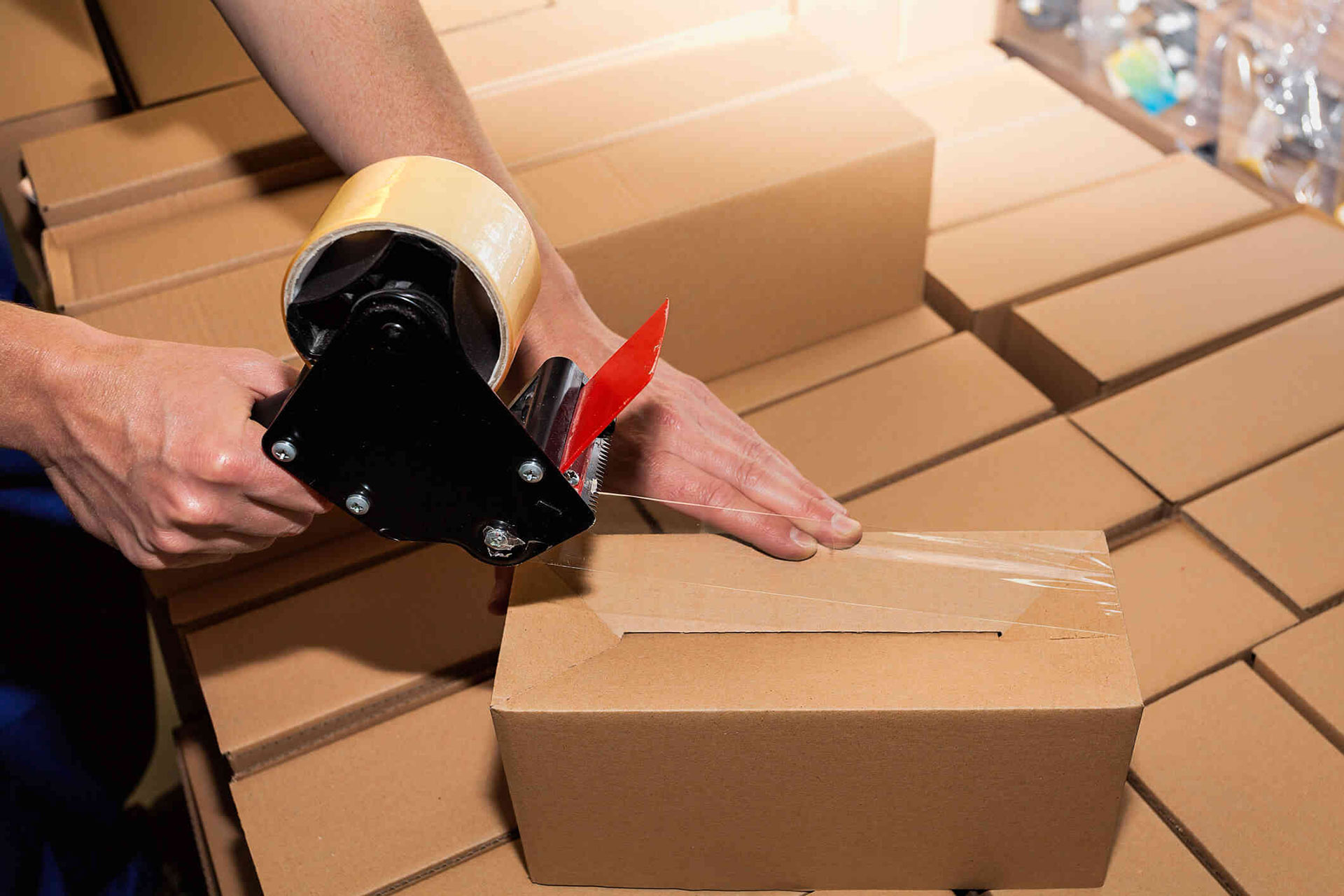 An application scenario or product detail of or box - Image 19