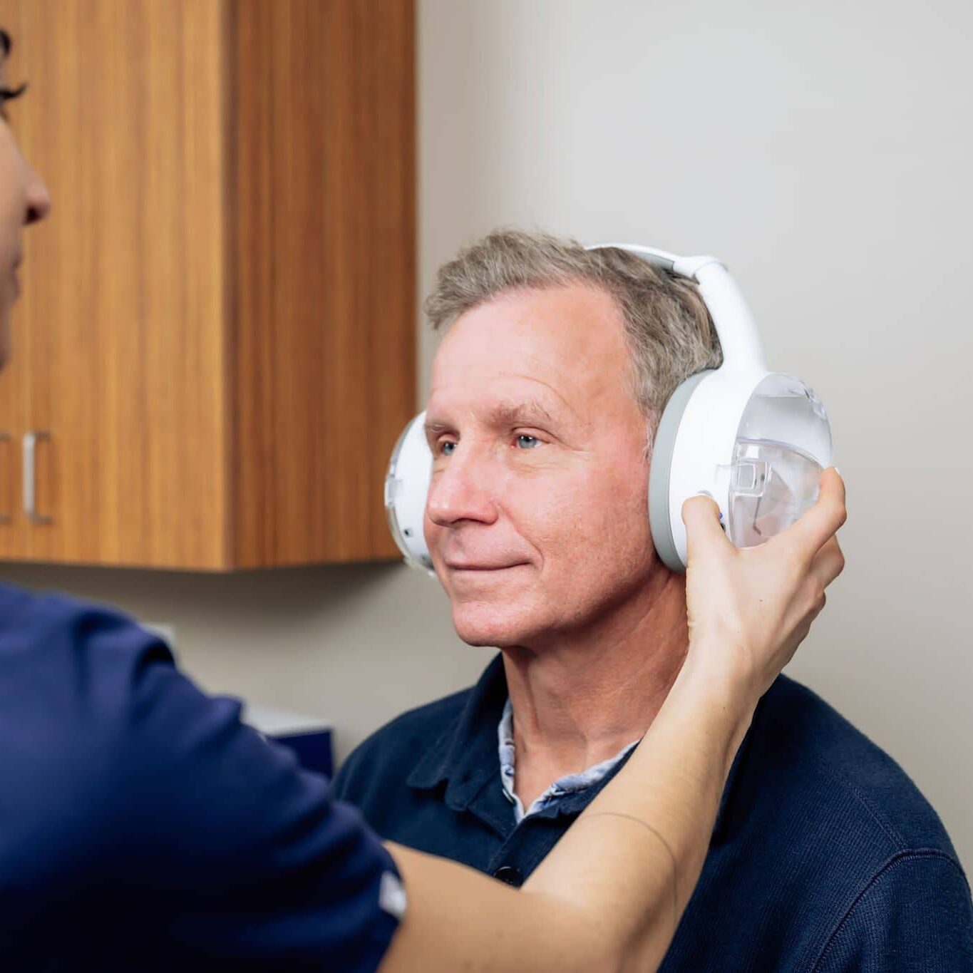 An application scenario or product detail of otoset ear cleaning system - Image 22