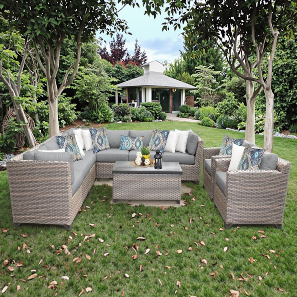 Featured image for the outdoor broyhill furniture guide