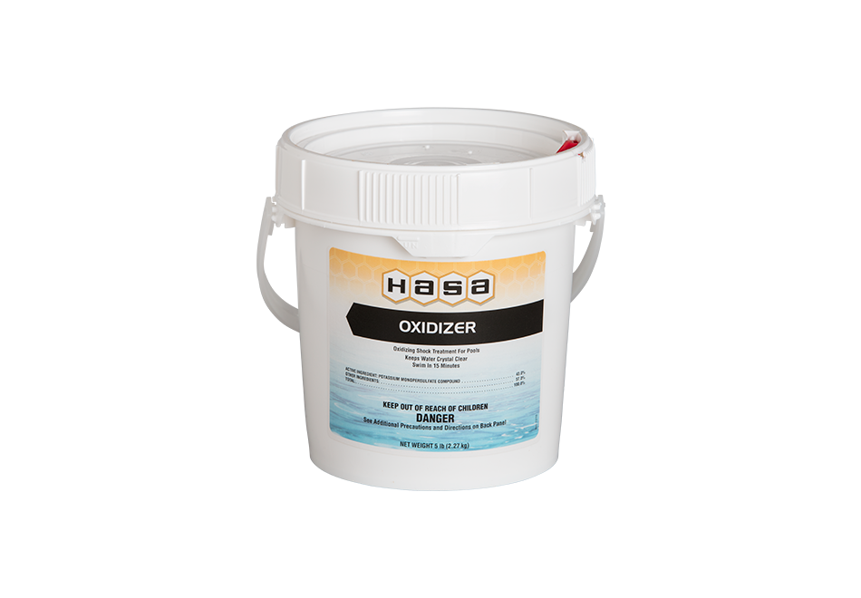 Featured image for the oxidizer for pools guide