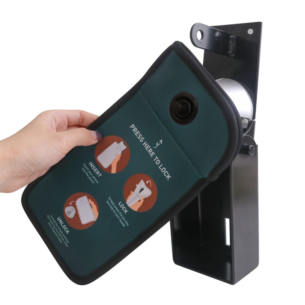 An application scenario or product detail of phone pouch lock up - Image 2