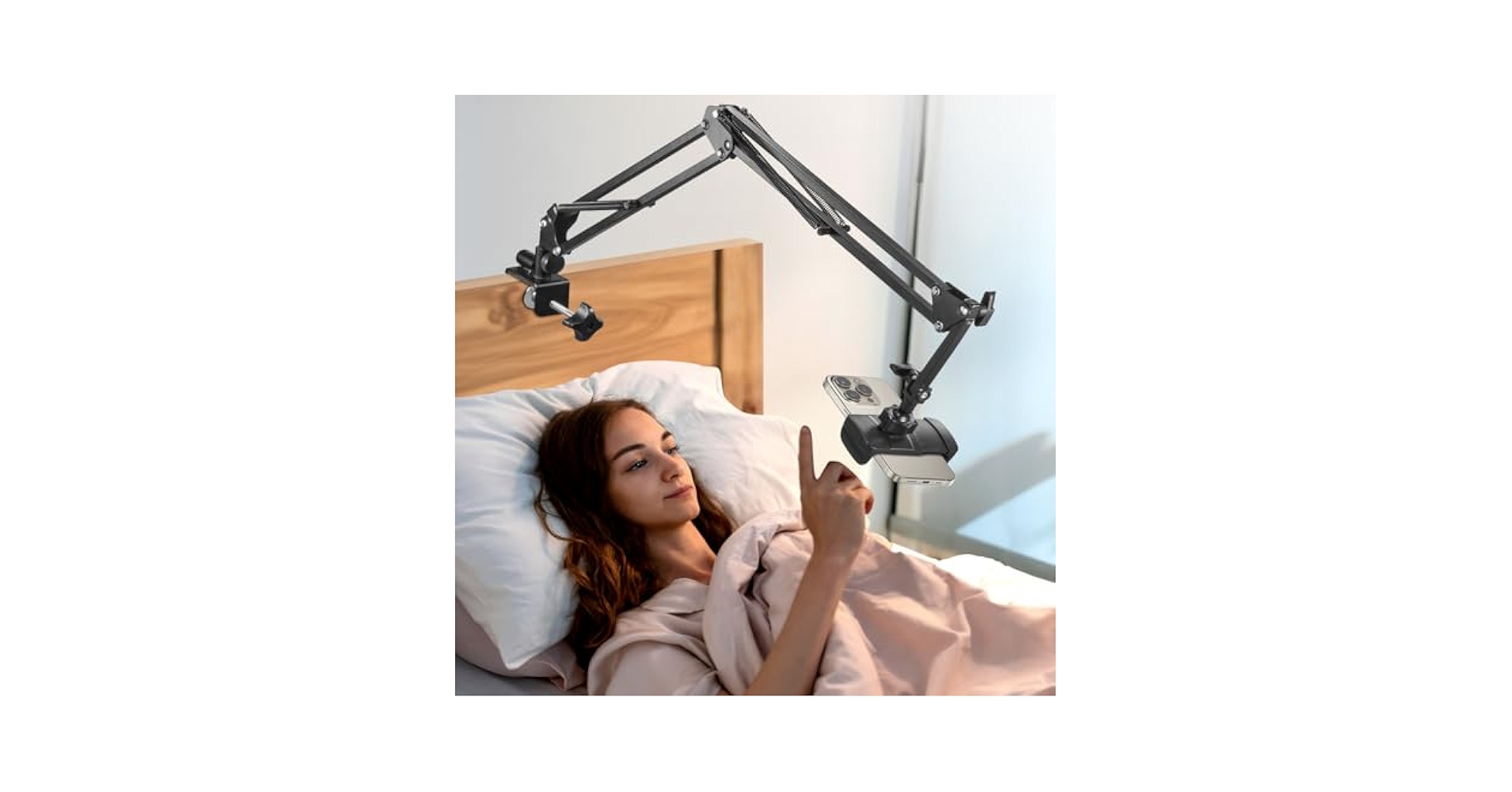 An application scenario or product detail of phone stand for bed - Image 15