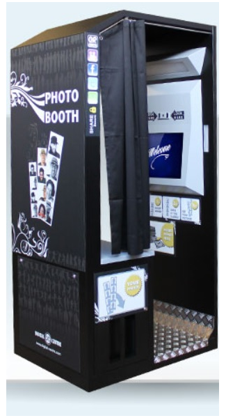 An application scenario or product detail of photo booth machine - Image 3