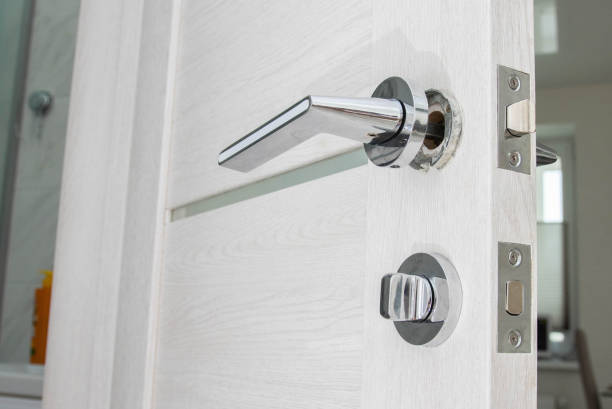 An application scenario or product detail of pieces of a door knob - Image 7
