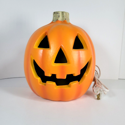 An application scenario or product detail of plastic jack o lantern - Image 3