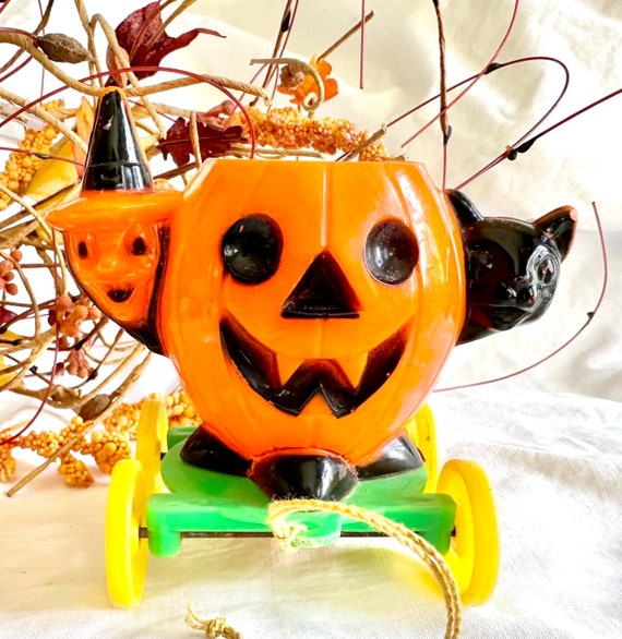 An application scenario or product detail of plastic jack o lantern - Image 24