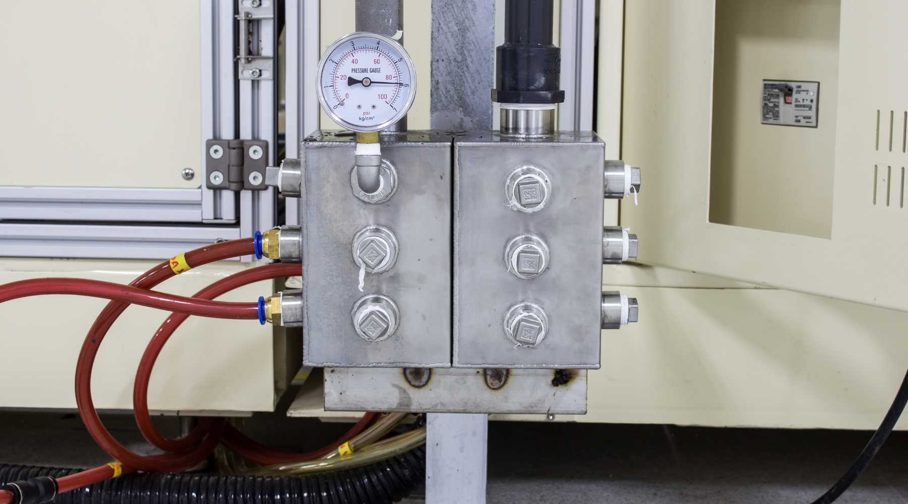An application scenario or product detail of pneumatic vs hydraulic - Image 9
