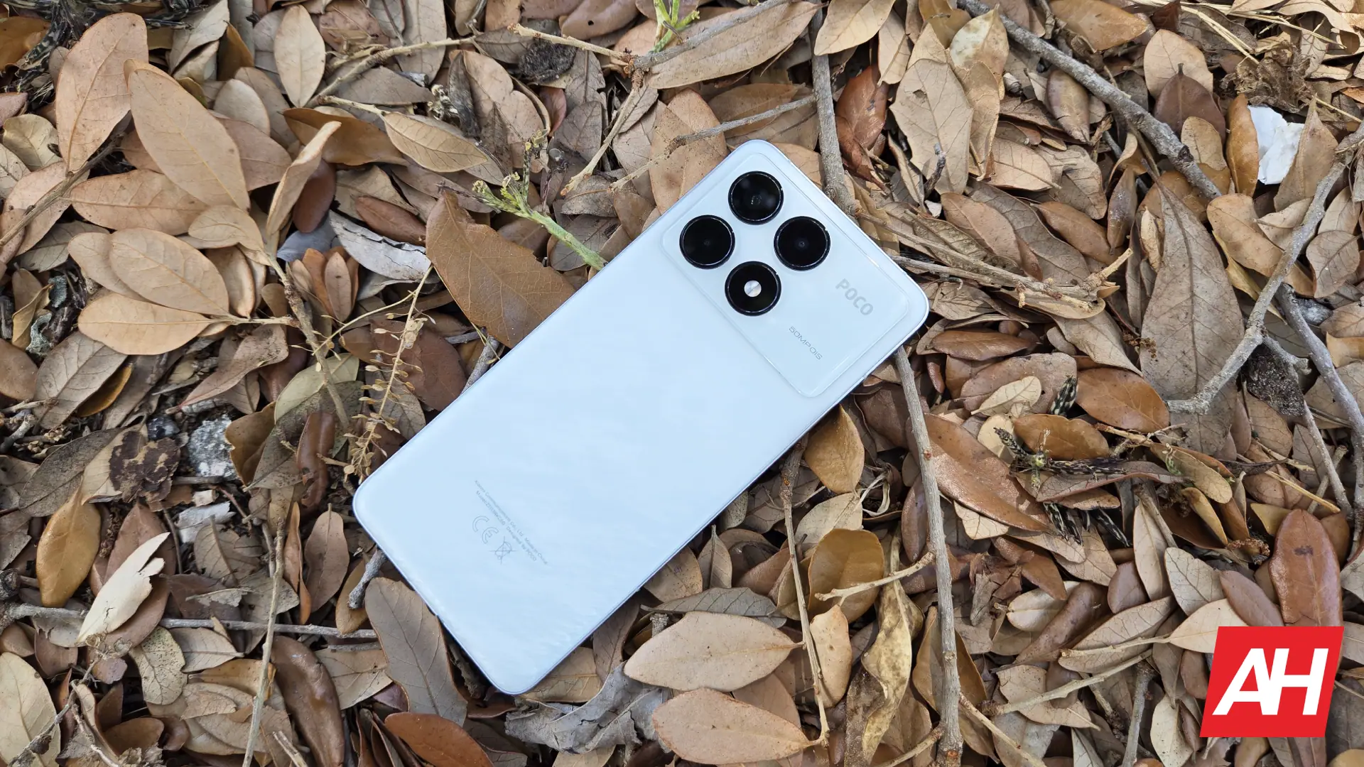 An application scenario or product detail of poco f6 pro scermo - Image 16