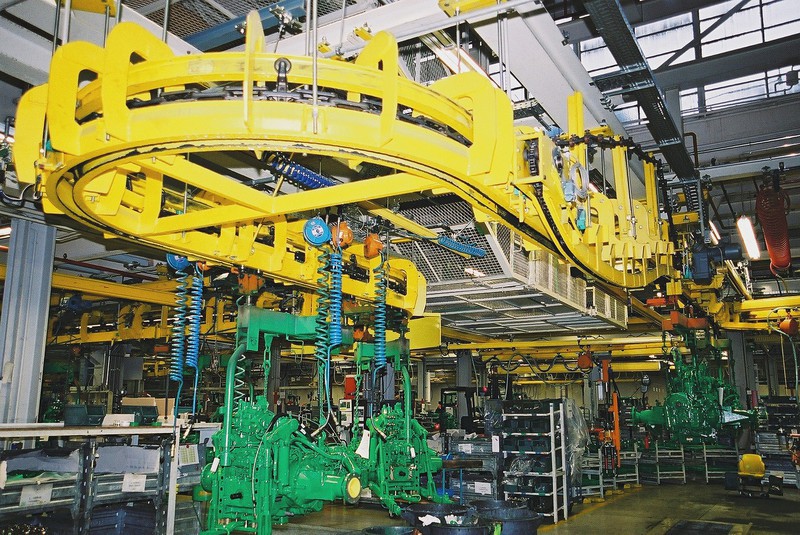 An application scenario or product detail of power and free conveyor - Image 7