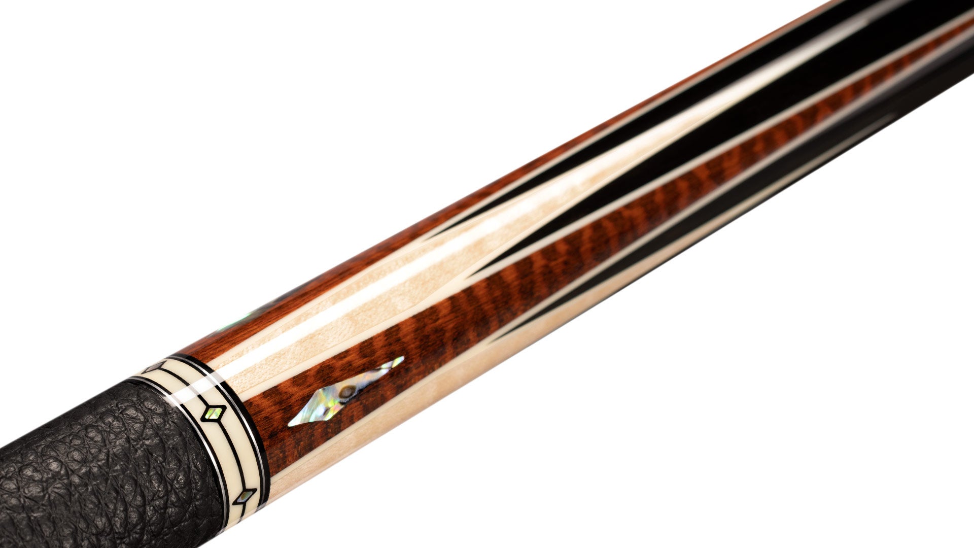An application scenario or product detail of predator cue stick - Image 3