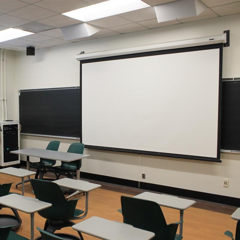 An application scenario or product detail of projector screen roll up - Image 13