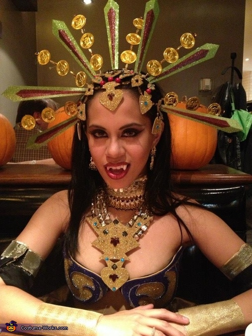 An application scenario or product detail of queen of the damned costume - Image 7