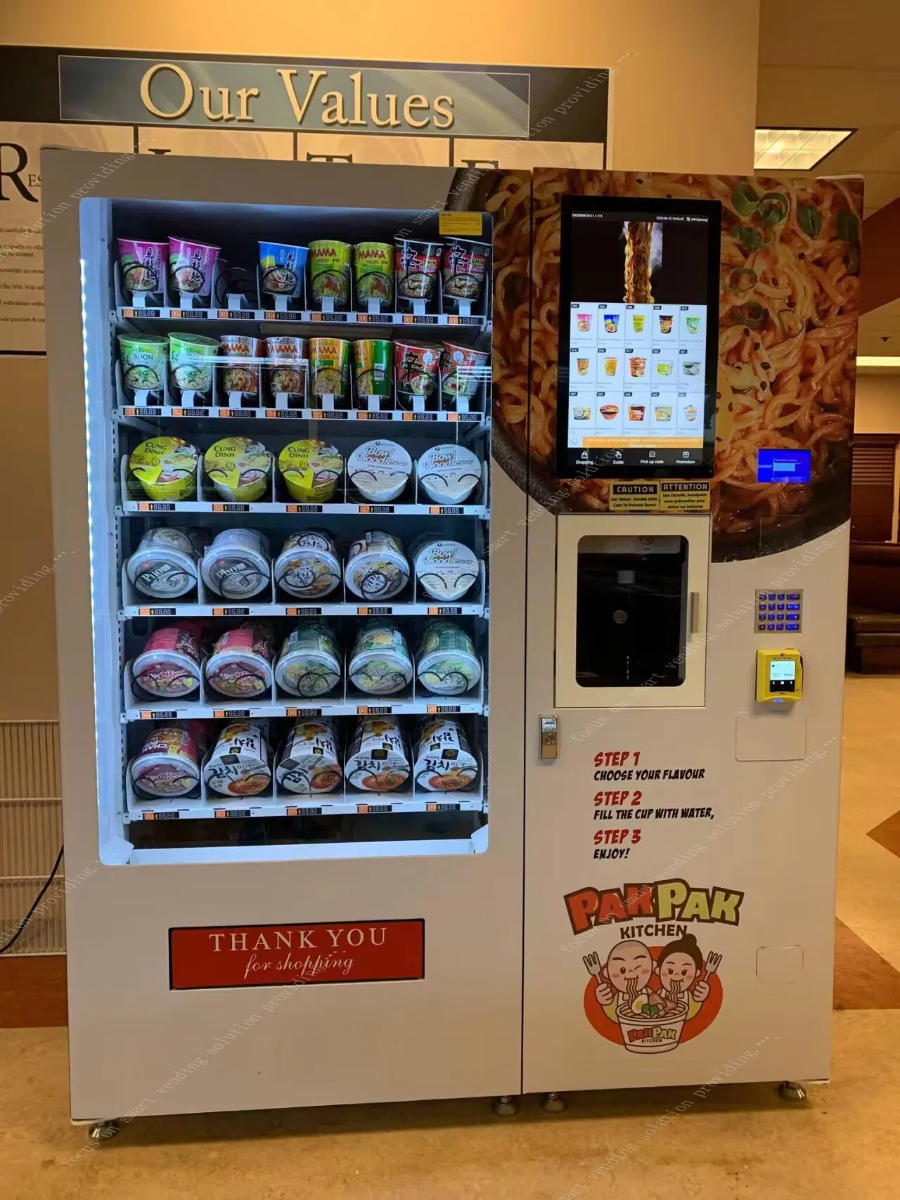 An application scenario or product detail of ramen vending machine - Image 7