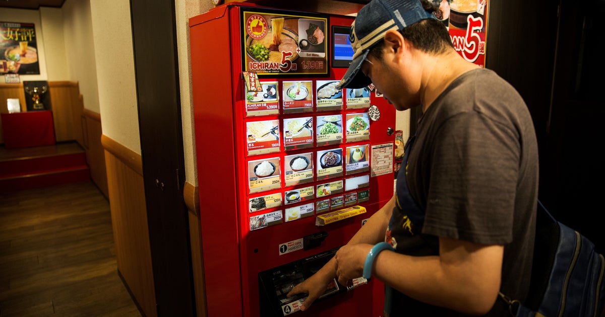 An application scenario or product detail of ramen vending machine - Image 19