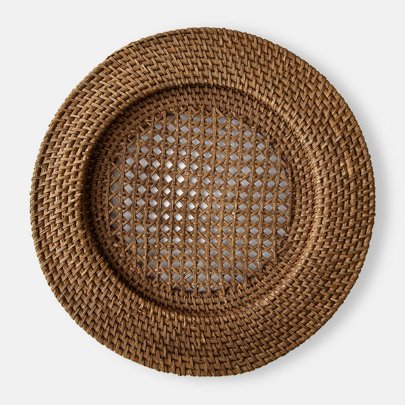 An application scenario or product detail of rattan chargers - Image 6