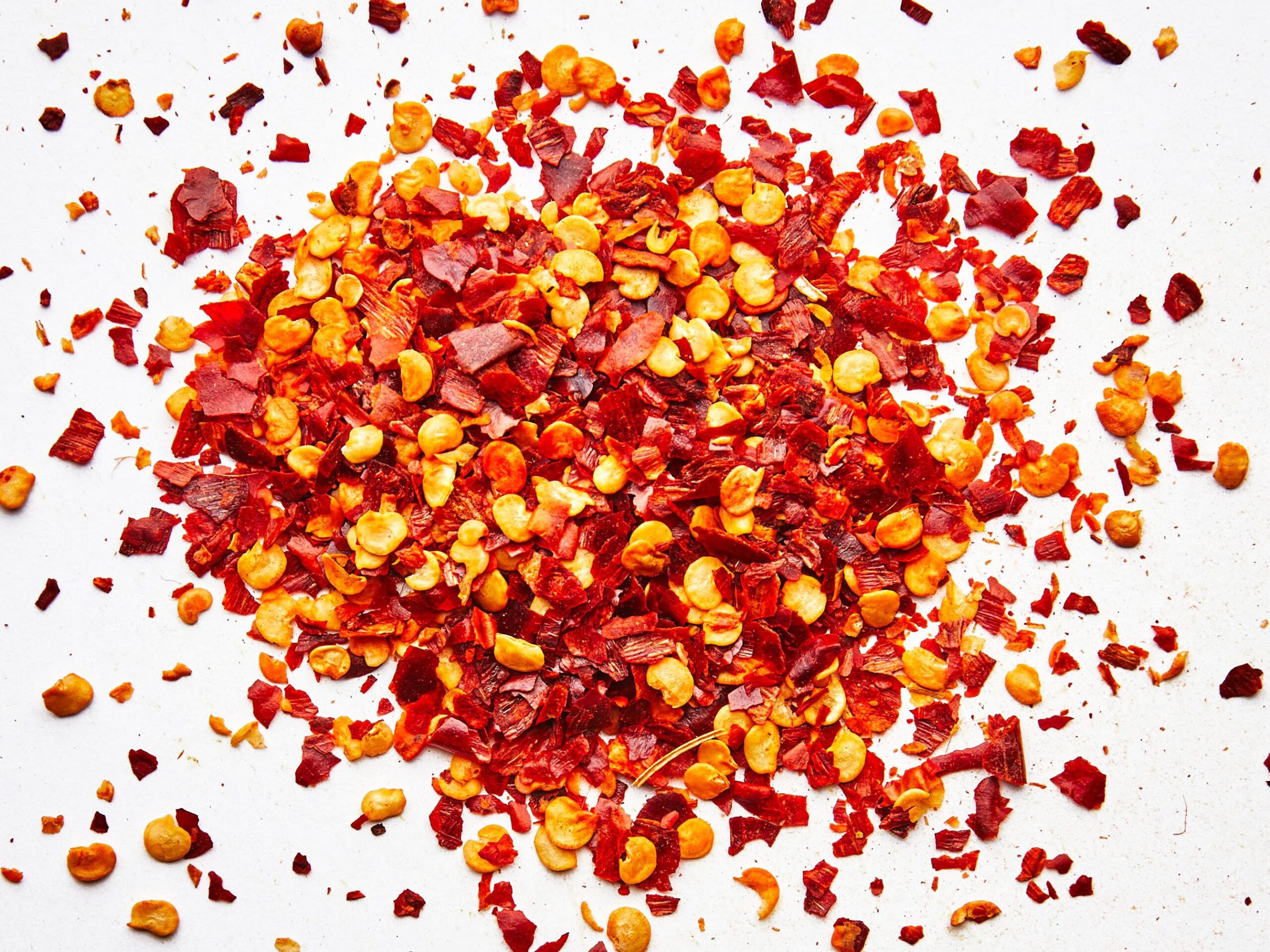 An application scenario or product detail of red pepper flakes vs chili flakes - Image 5