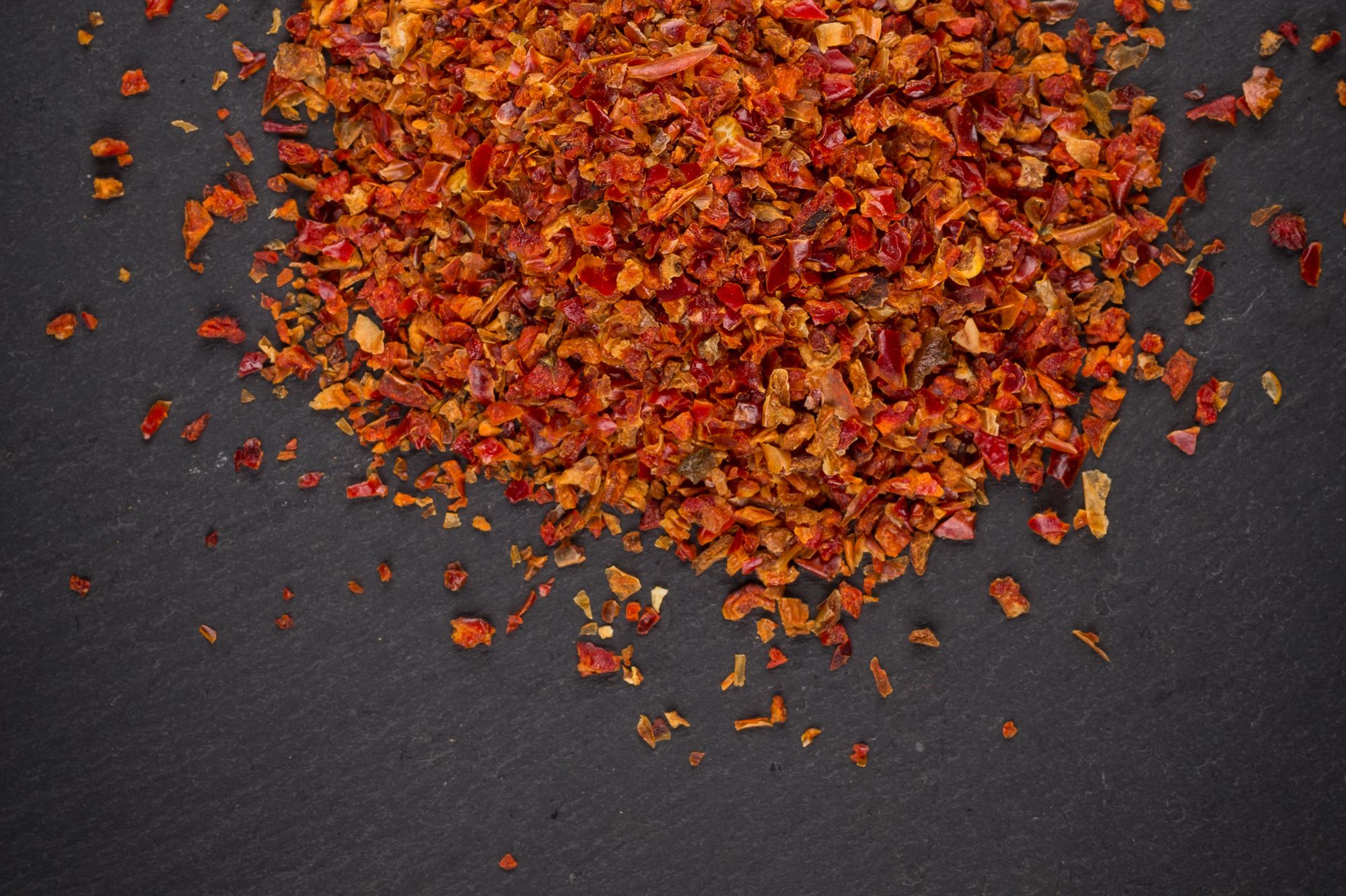 An application scenario or product detail of red pepper flakes vs chili flakes - Image 13
