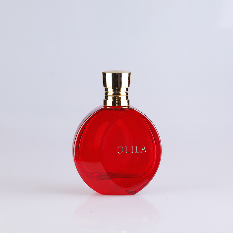 An application scenario or product detail of red perfume bottle - Image 9