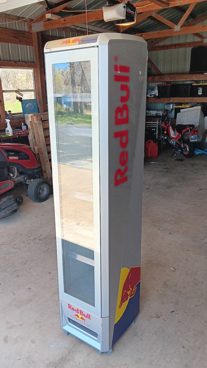 An application scenario or product detail of redbull cooler - Image 9
