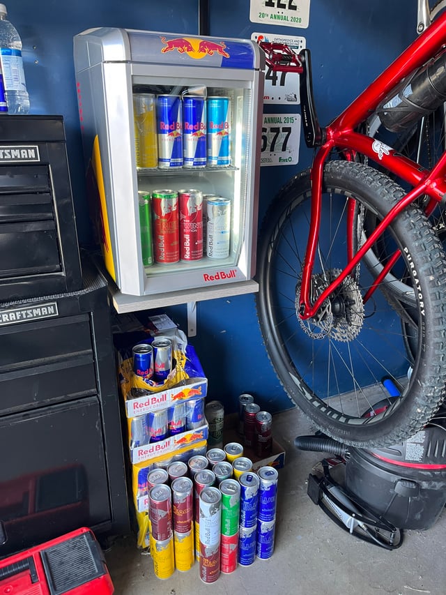 An application scenario or product detail of redbull cooler - Image 13
