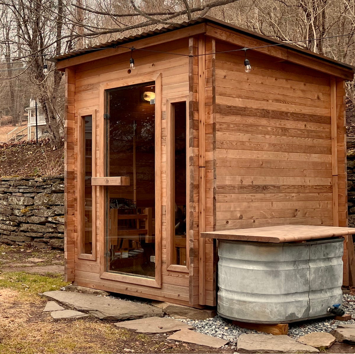 An application scenario or product detail of redwood outdoor sauna - Image 5