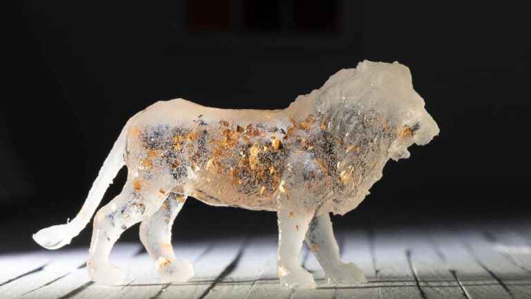 Featured image for the resin animals guide