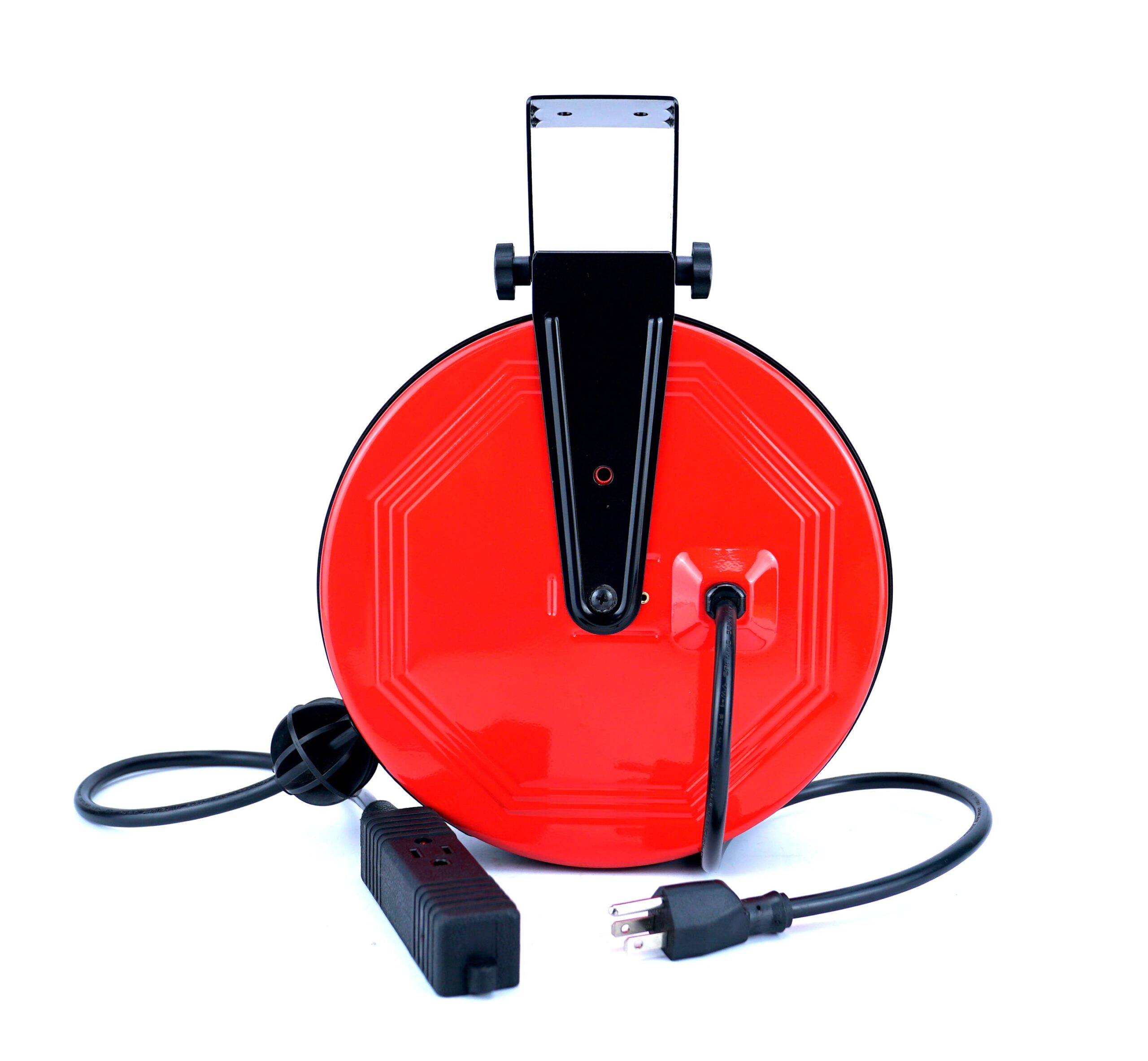 An application scenario or product detail of retractable outdoor extension cord - Image 21