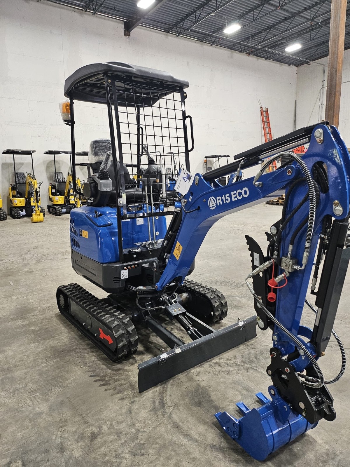 An application scenario or product detail of rippa mini excavator - Image 11
