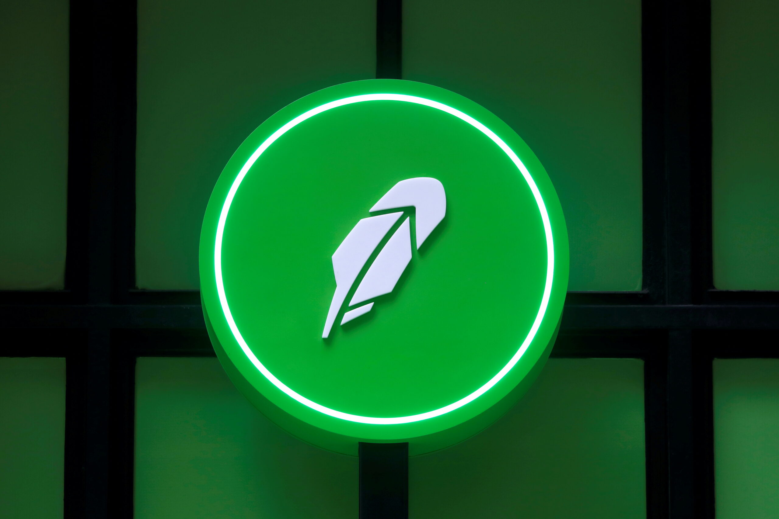Featured image for robinhood coin - begin testing crypto wallets ...