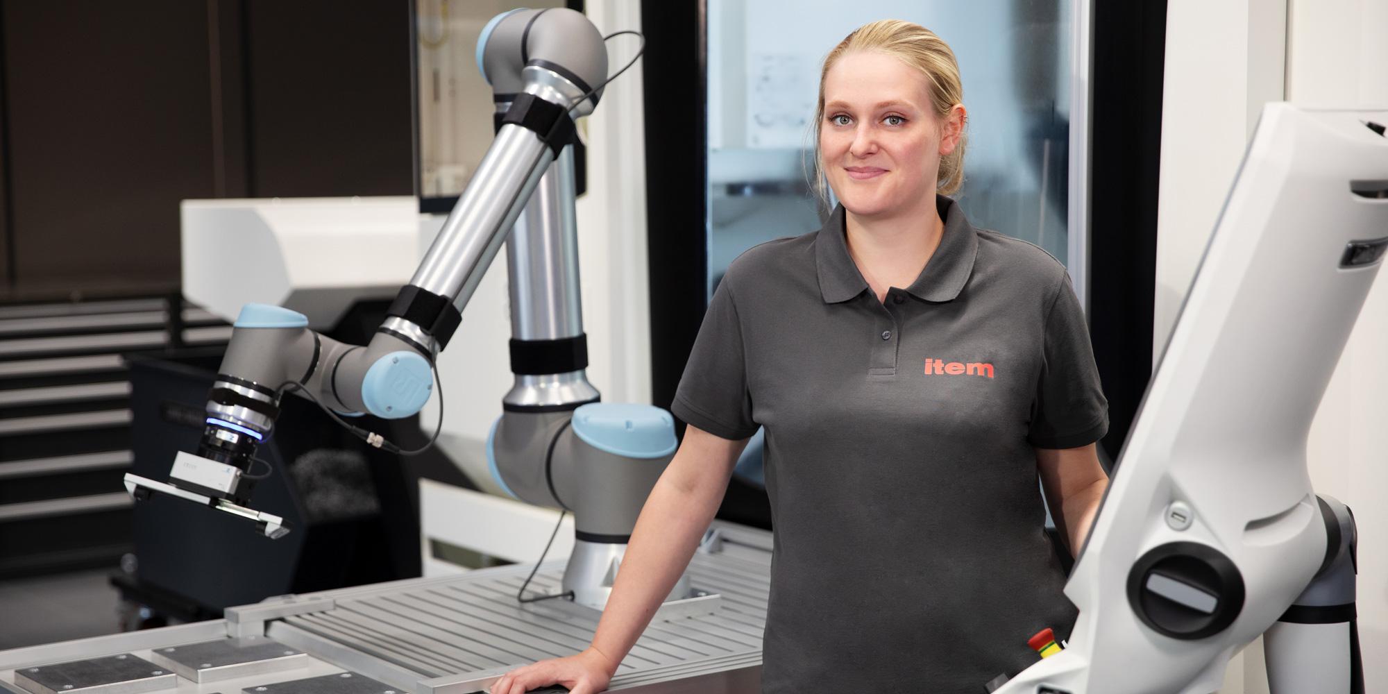 An application scenario or product detail of robotics integration - Image 18