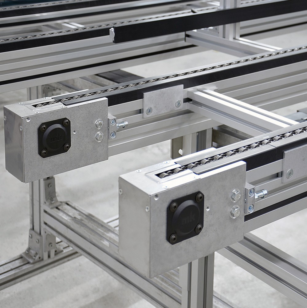 An application scenario or product detail of roller chain conveyor - Image 7