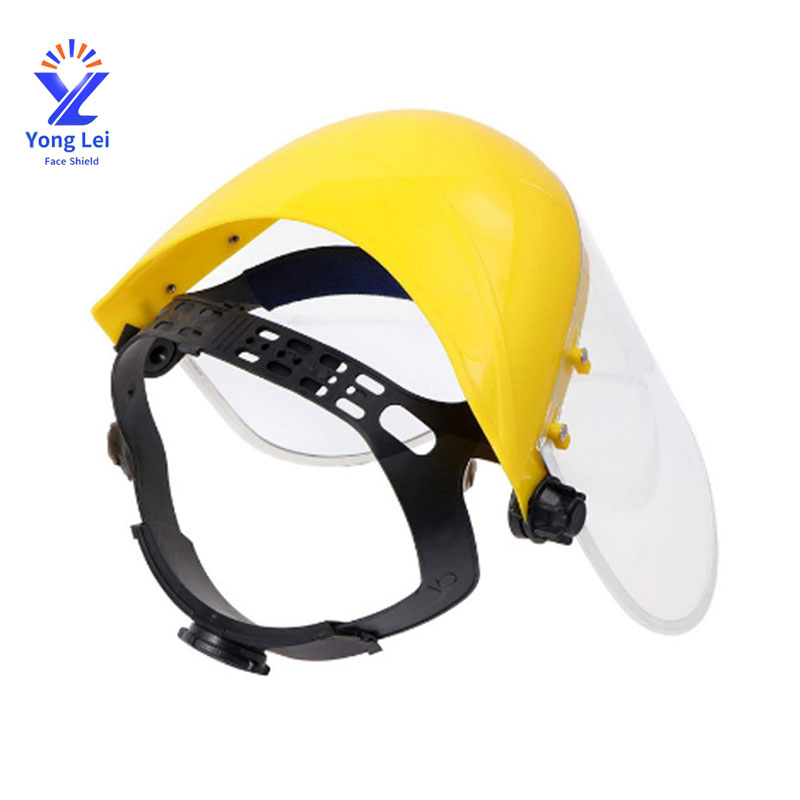 An application scenario or product detail of roller helmet with full face shield - Image 5