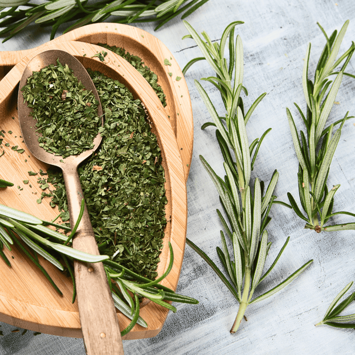 An application scenario or product detail of rosemary vs thyme - Image 18