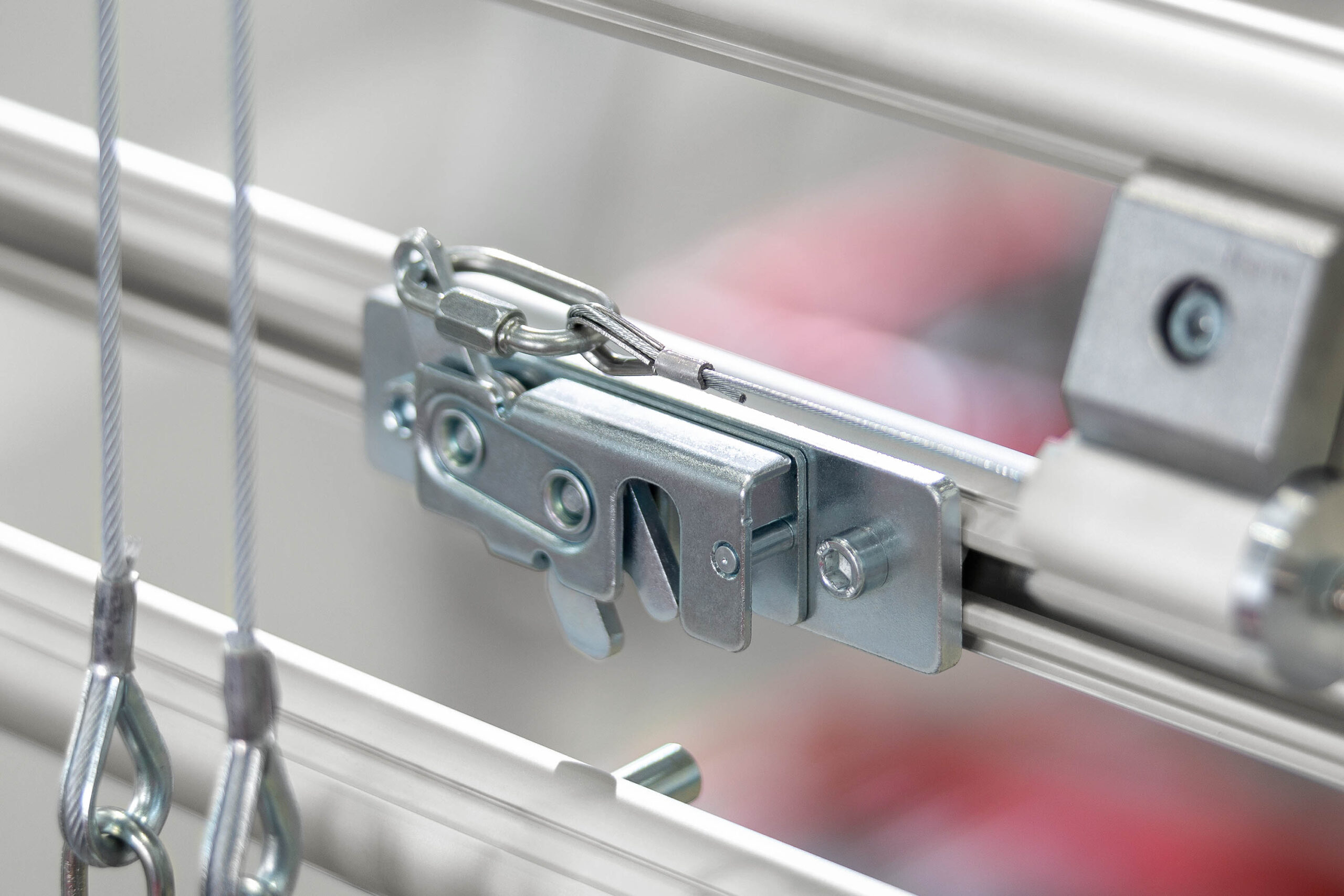 An application scenario or product detail of rotary latch mechanism - Image 18