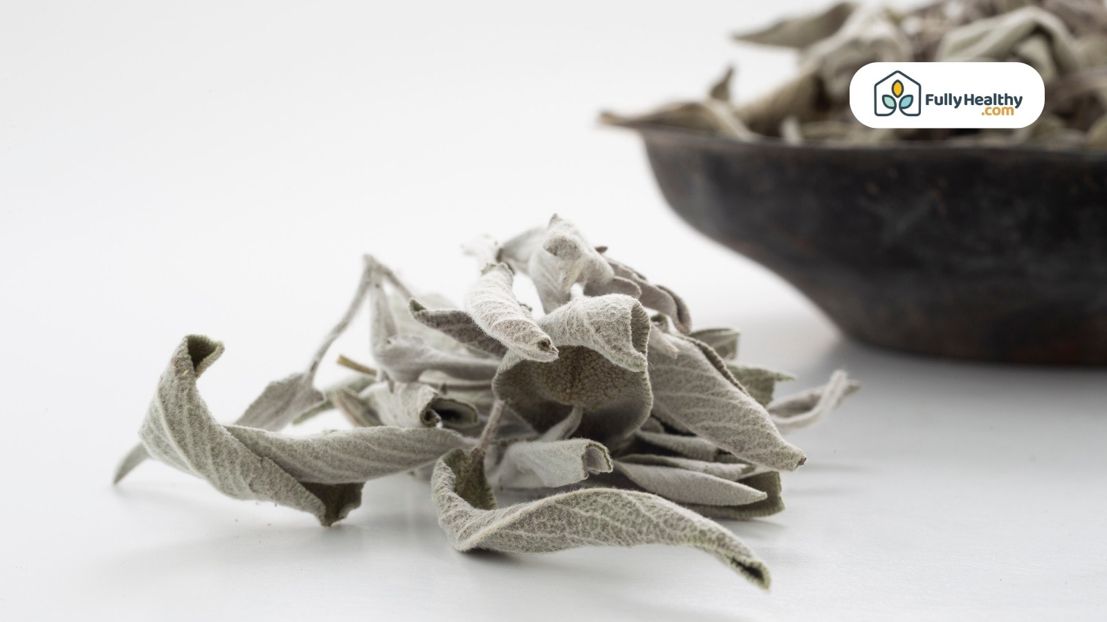 An application scenario or product detail of rubbed sage vs ground sage - Image 3