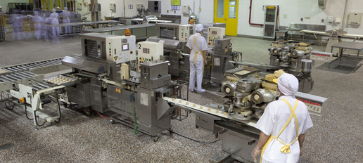 An application scenario or product detail of screw machines - Image 1
