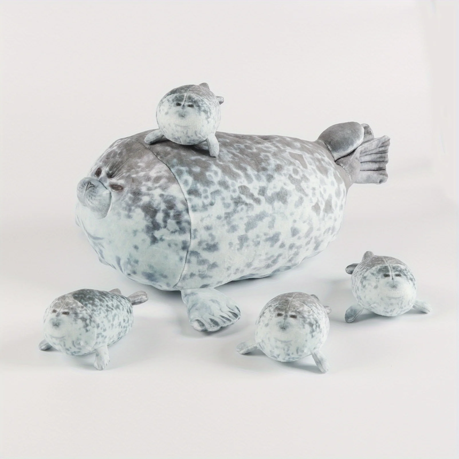 An application scenario or product detail of seal plushie - Image 4