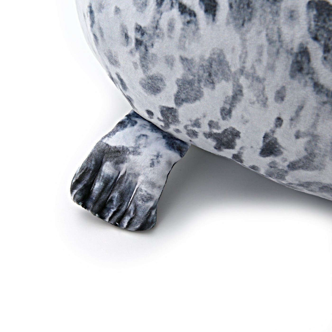An application scenario or product detail of seal plushie - Image 11
