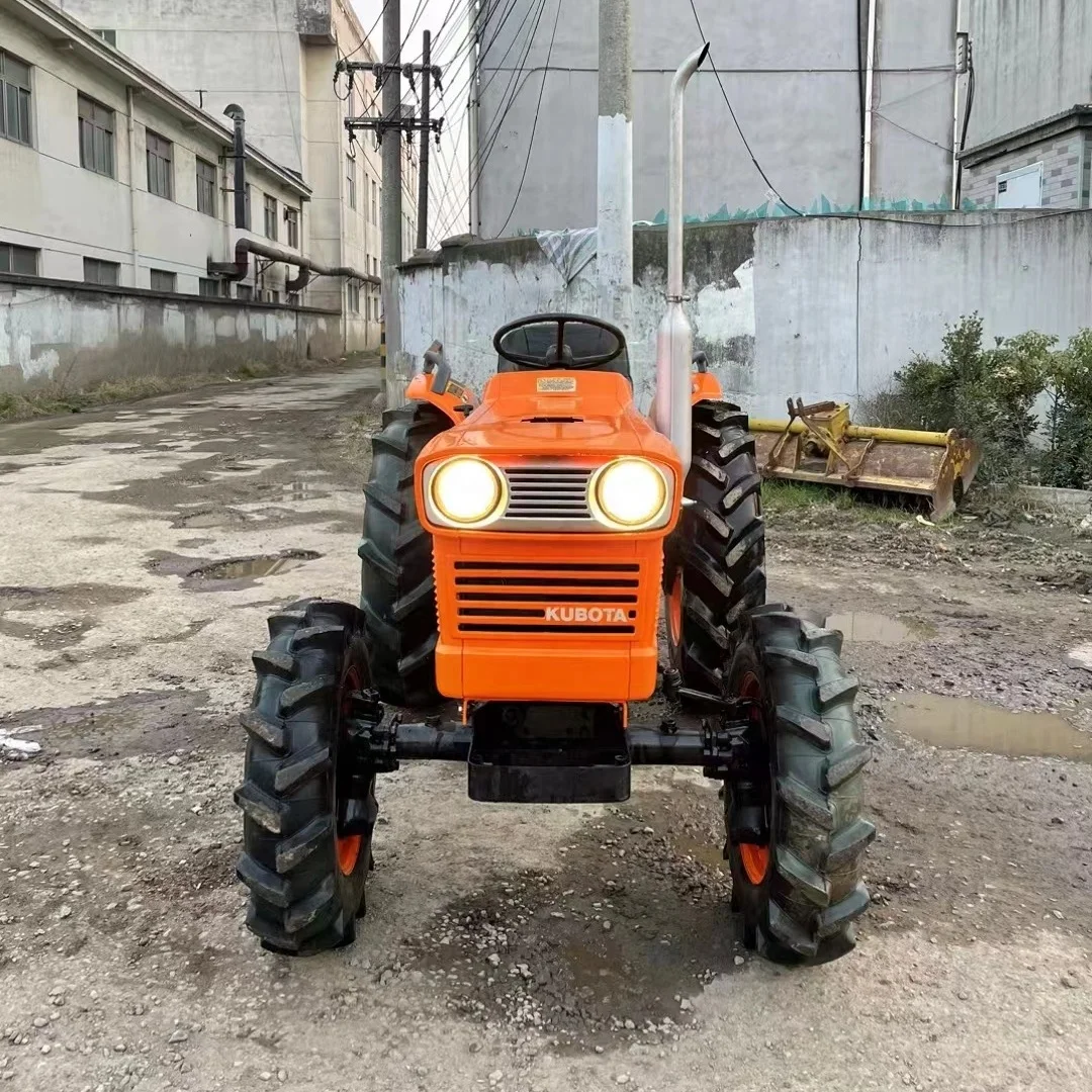 An application scenario or product detail of second hand kubota tractor - Image 8