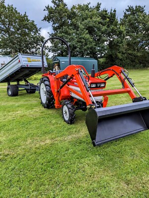 An application scenario or product detail of second hand kubota tractor - Image 9