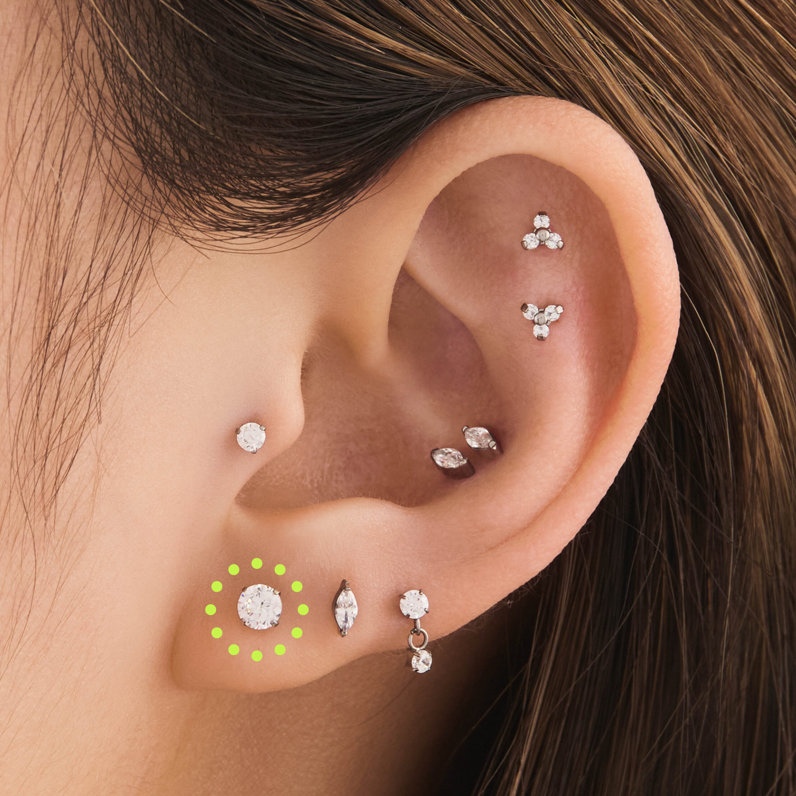 An application scenario or product detail of self piercing earrings - Image 11