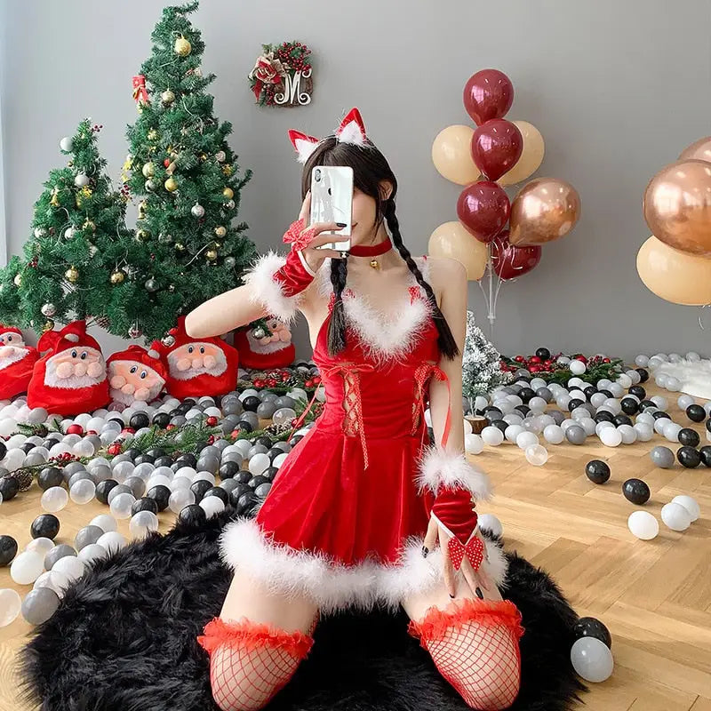 An application scenario or product detail of sexy mrs claus costume - Image 4