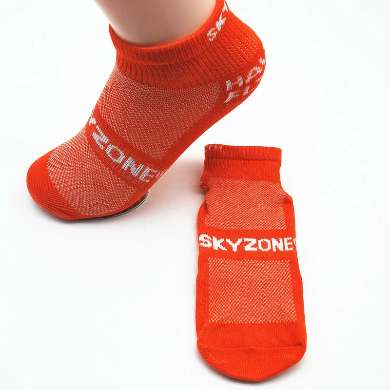 An application scenario or product detail of sky zone socks - Image 9