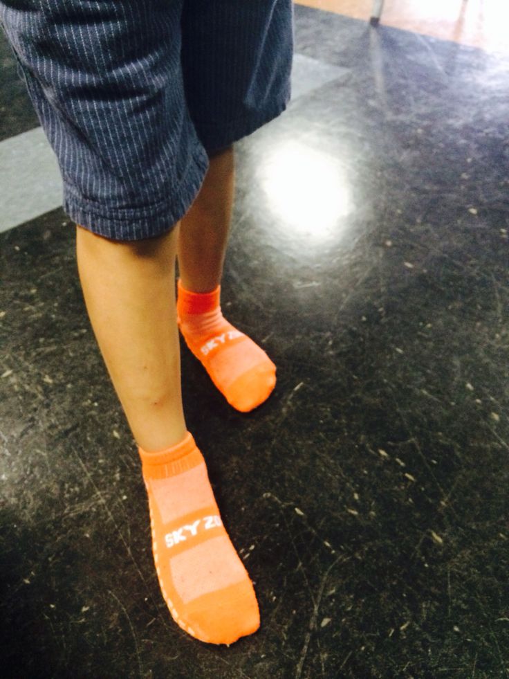 An application scenario or product detail of sky zone socks - Image 22