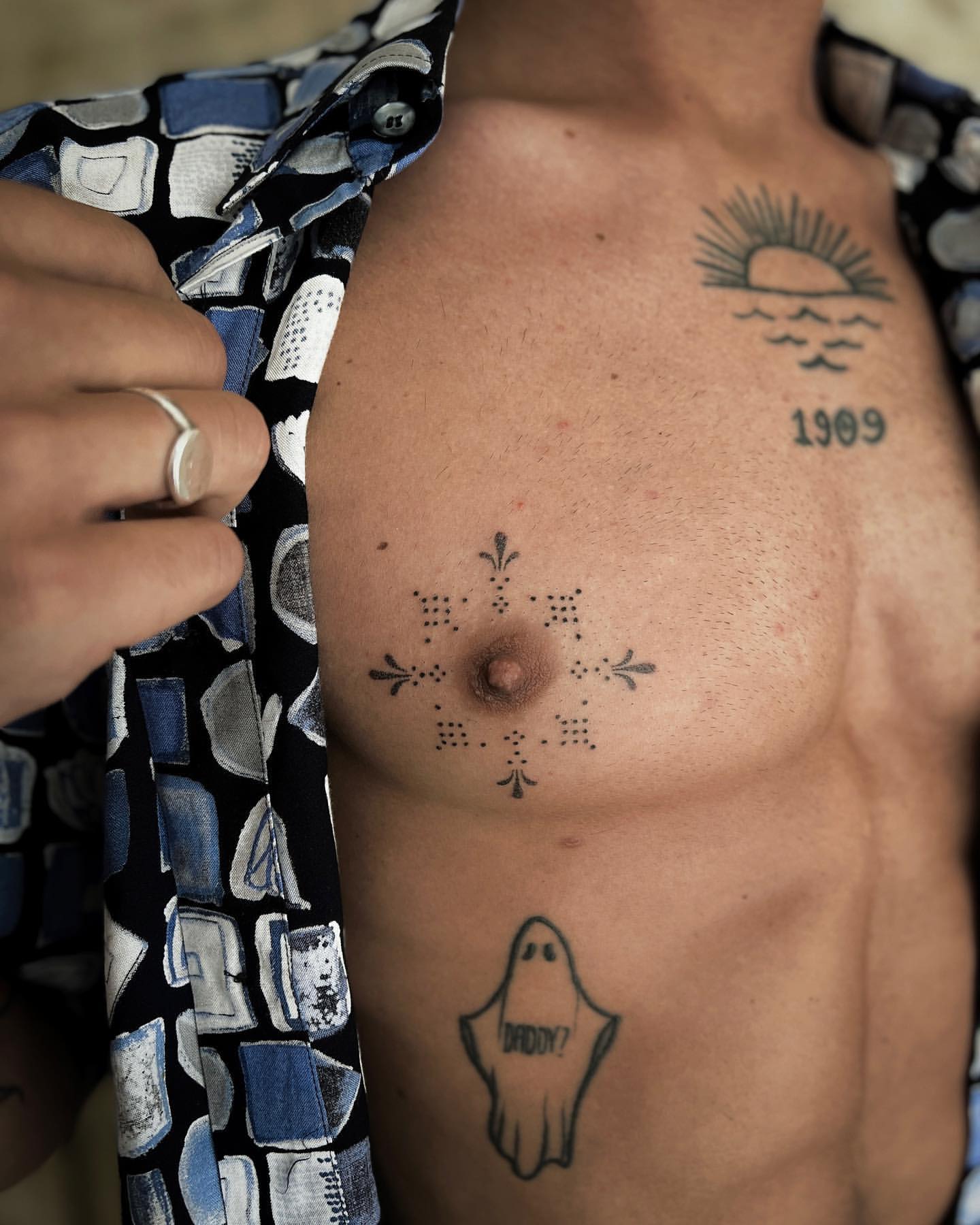 An application scenario or product detail of small chest tattoos for men - Image 5