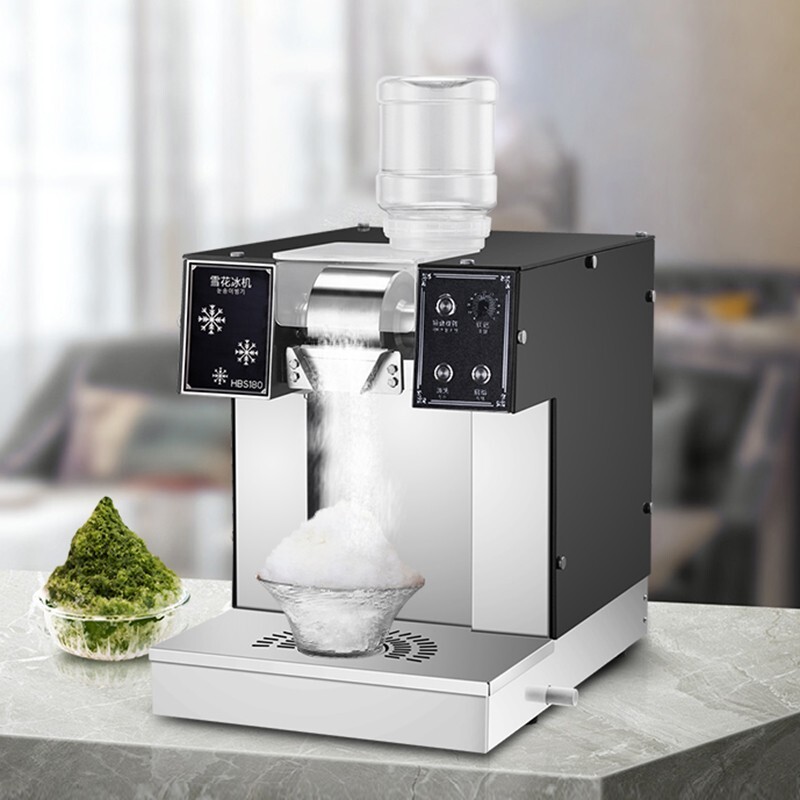 An application scenario or product detail of snowflake ice maker - Image 11