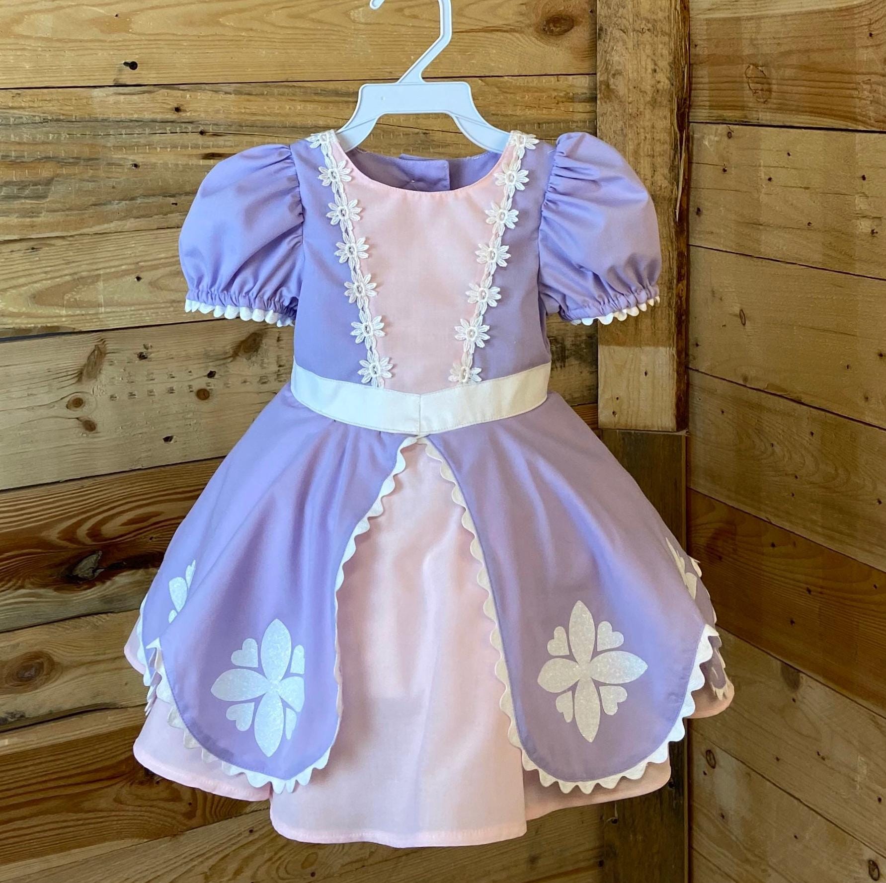 An application scenario or product detail of sofia the first dress - Image 15
